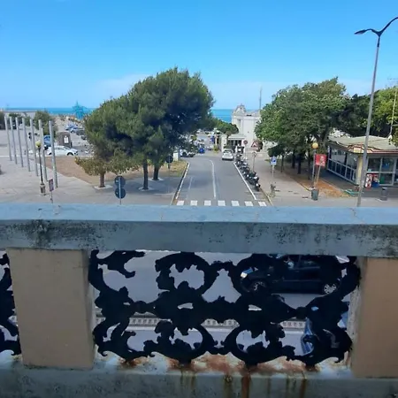 Appartamento La Casa Davanti Al Mare Livorno